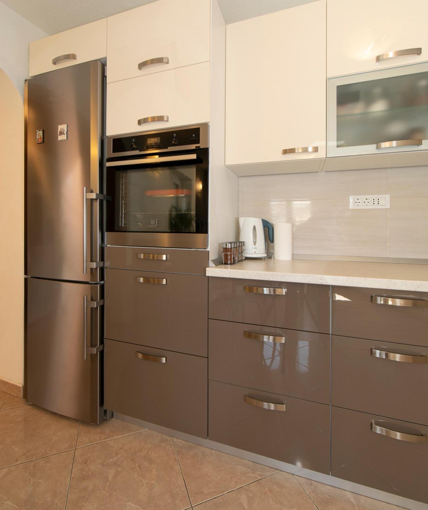 Apartmani Darinka 巴什卡沃达 外观 照片