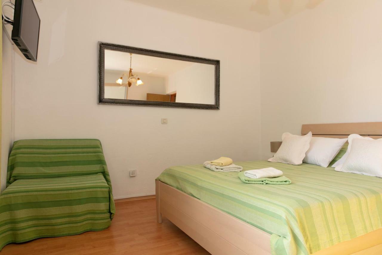 Apartmani Darinka 巴什卡沃达 外观 照片